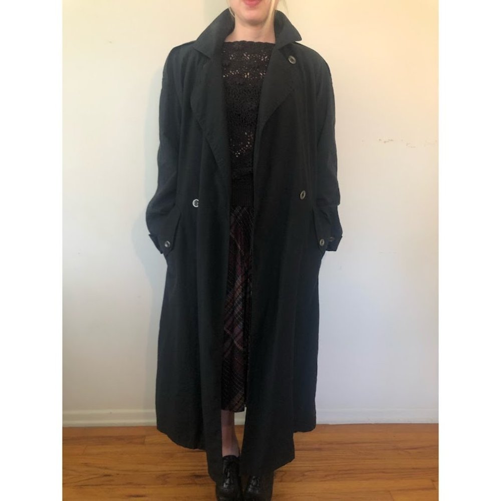 Vintage Jones New York Belted Trench Coat